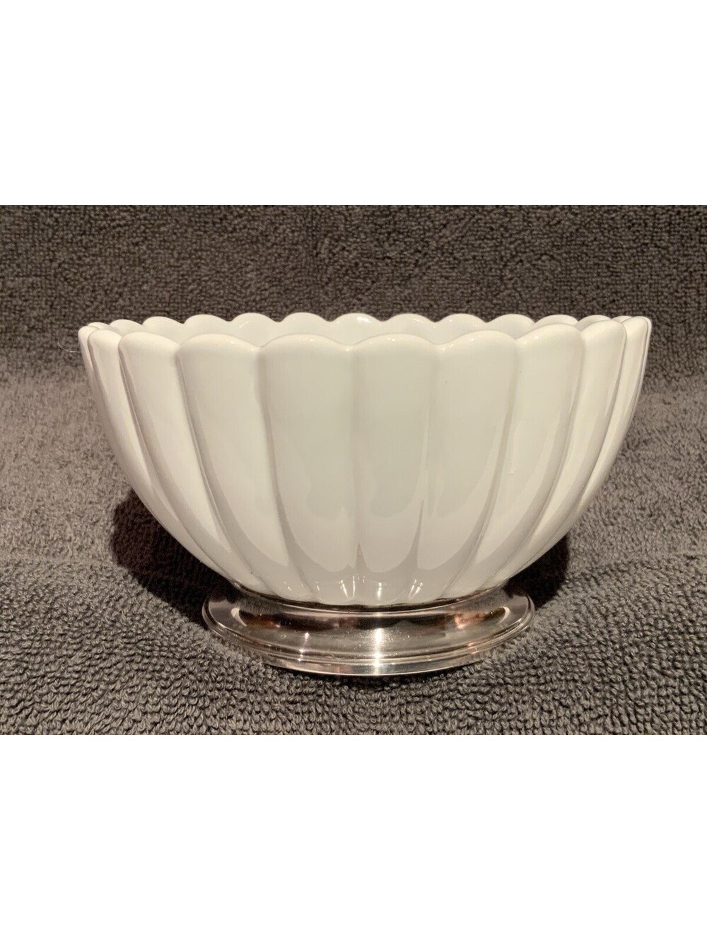 Lovely 5”D x 2.75”H Ceramic Bowl with Silver Footing